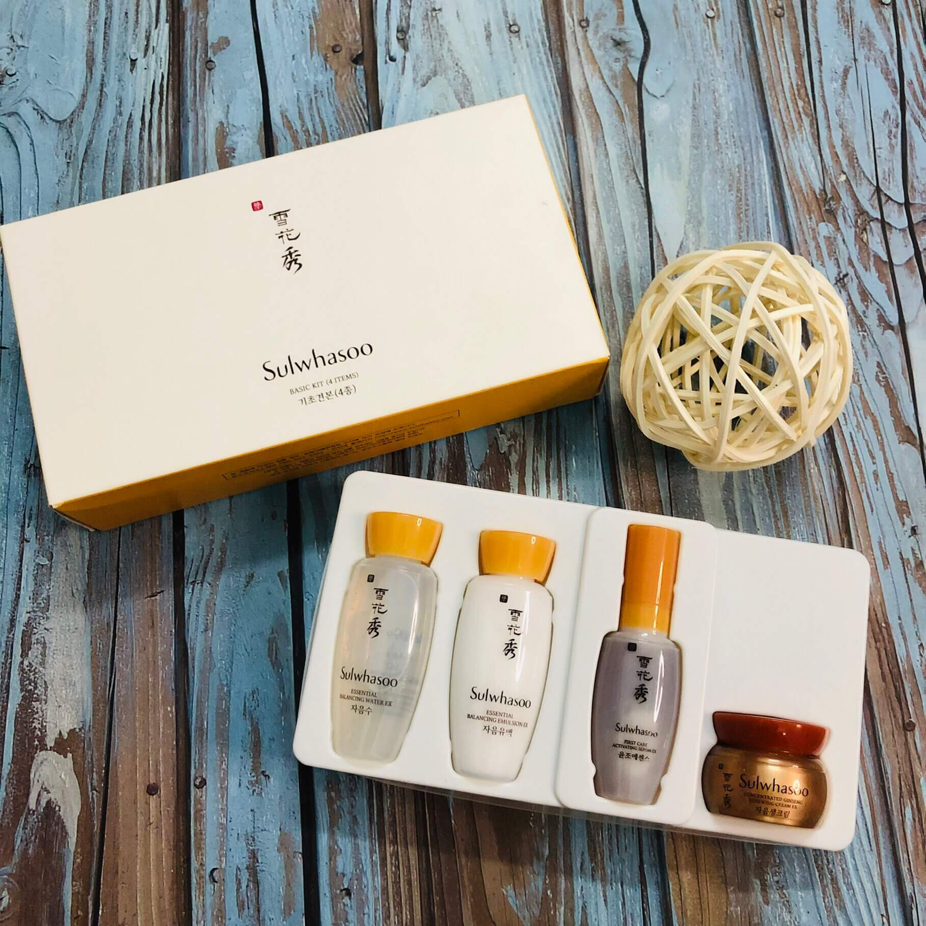 sulwhasoo Travel Kit 4 items sulwhasoo Travel Kit 4 items